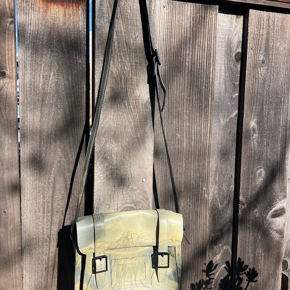 Dr. Martens Leather Willam Blake Museum Edition Satchel Crossbody bag RARE - Picture 2 of 11